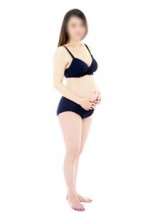 池袋・裸乳房(らマンマ)巨乳・貧乳・妊婦のお店 れい